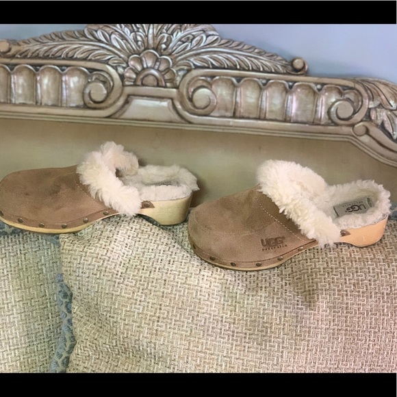 Ugg Clogs US sz6 - Picture 5 of 6